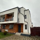 Tunari, Primarie, Complex Paris Residence, 1 Decembrie